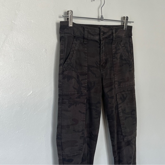 Level 99 Midnight Camo Jolie Utility Jogger Pant Womens 25 Green Brown Cotton - Picture 1 of 12